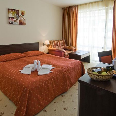 Hermes Club Hotel Tsarevo Eksteriør billede